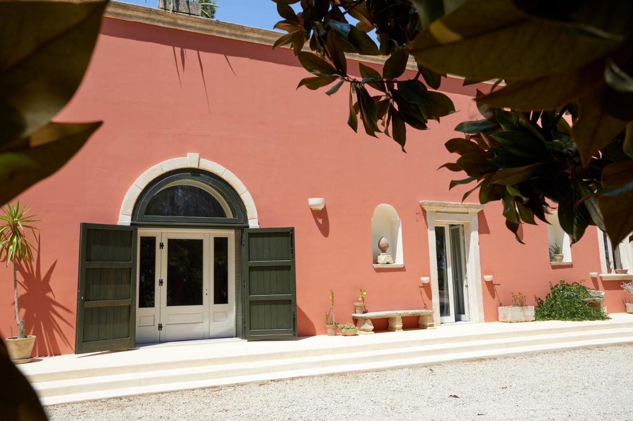 Petra - Country House Monteroni di Lecce Bagian luar foto