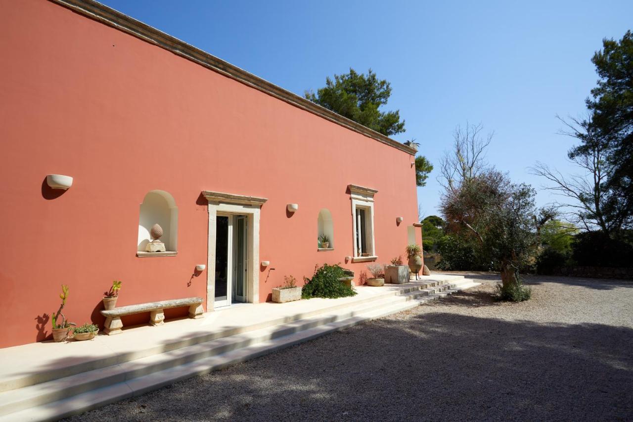 Petra - Country House Monteroni di Lecce Bagian luar foto