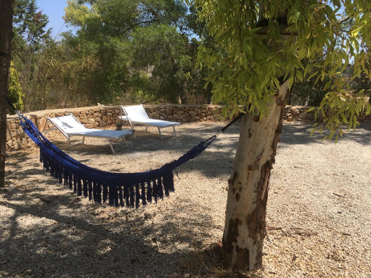 Petra - Country House Monteroni di Lecce Bagian luar foto