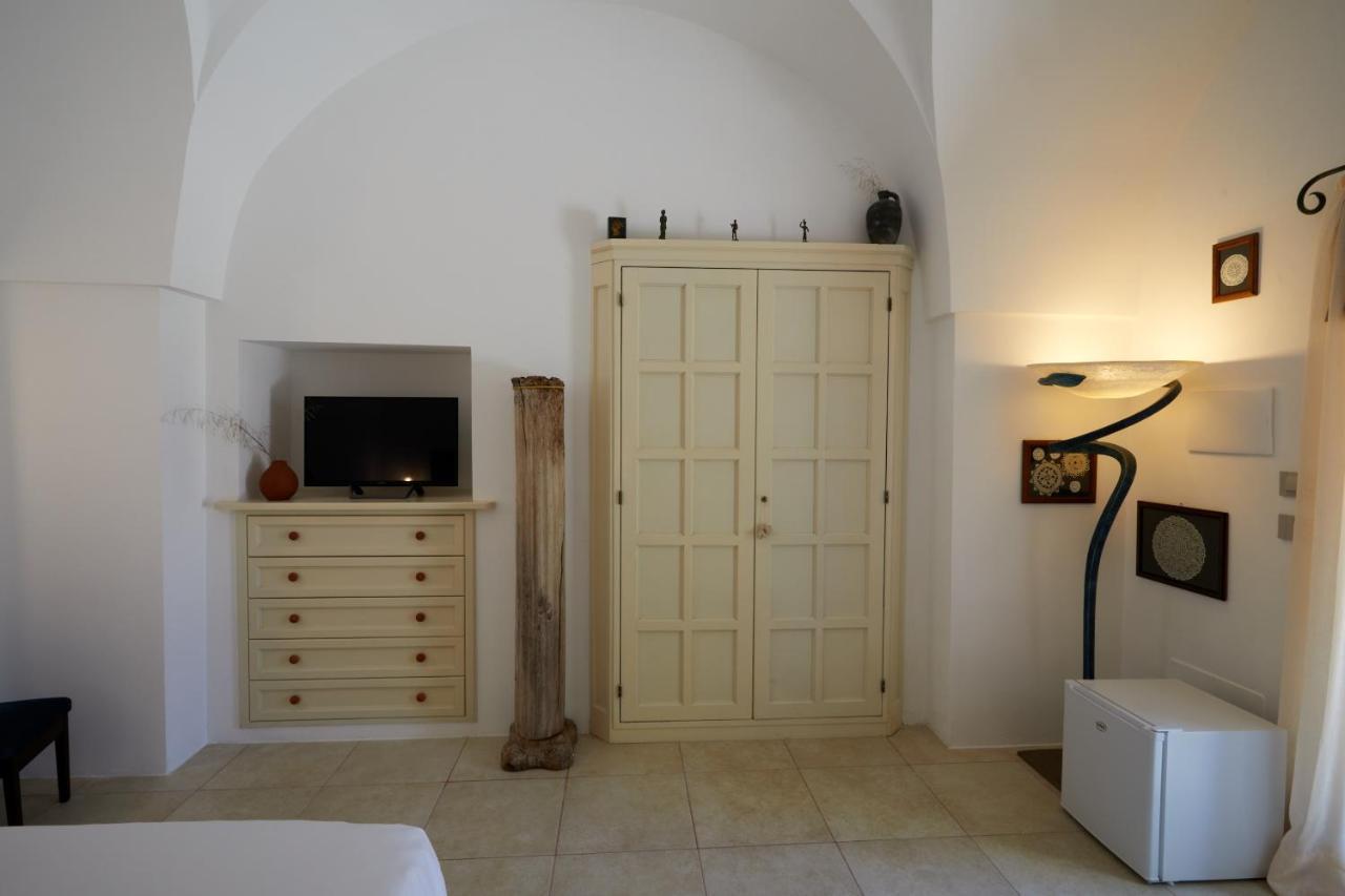 Petra - Country House Monteroni di Lecce Bagian luar foto