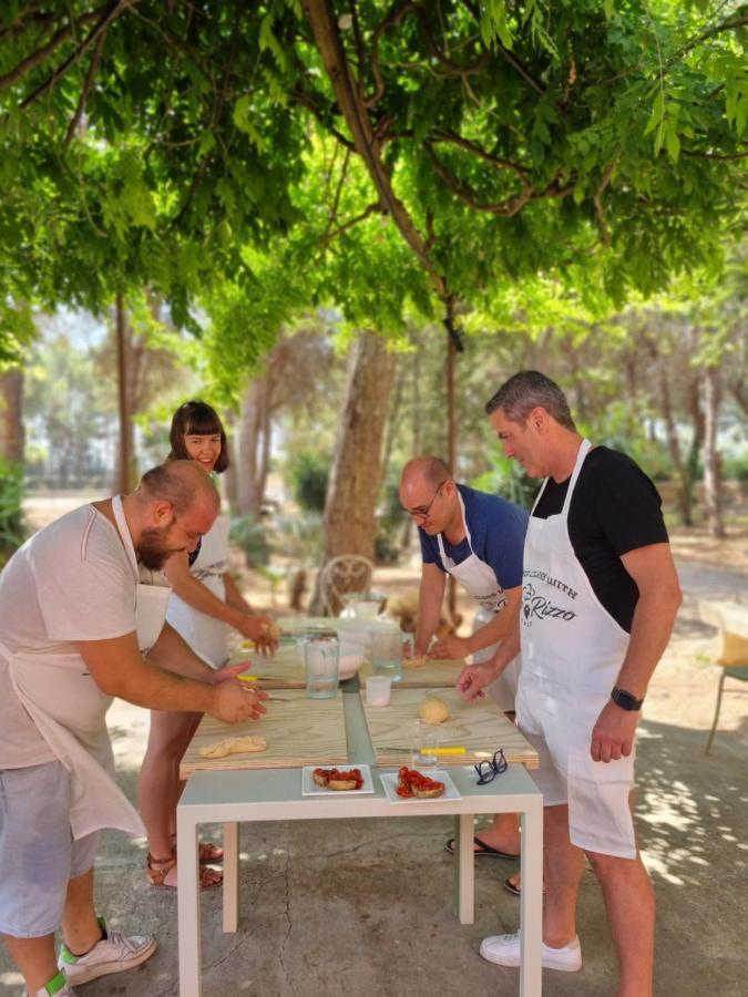 Petra - Country House Monteroni di Lecce Bagian luar foto